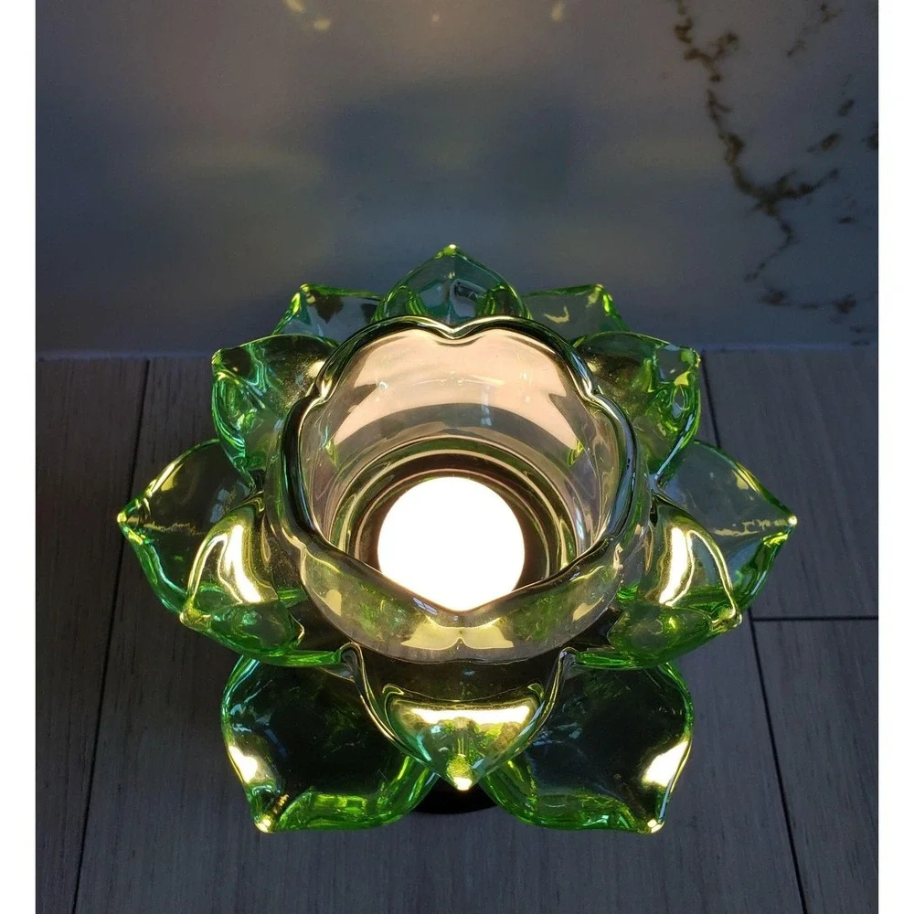 Gerson International Green Glass Flower LED Accent Lamp Rotating Battery 5.12 In